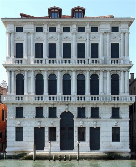 fondazione prada finanzimenti|prada foundation venice.